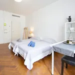 Cosy Apartment 27 M2 In Rue D\'Antibes And Croisette